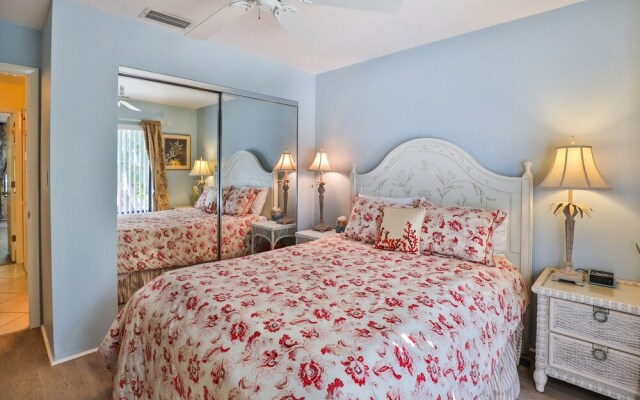 The Lakeside Beach 2 Bedroom Home