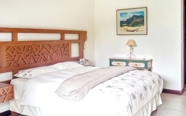 Villa With 4 Bedrooms in Tamarin, With Private Pool, Furnished Garden