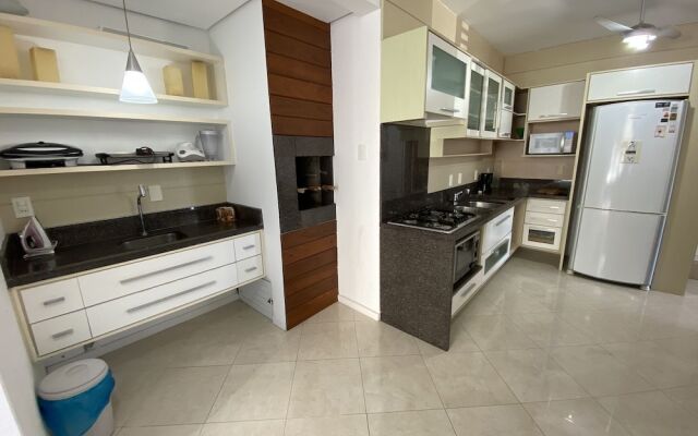 Ilha Da Fortaleza Jurere Internacional