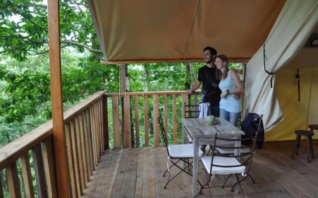 Camping Glamping Terre Rouge
