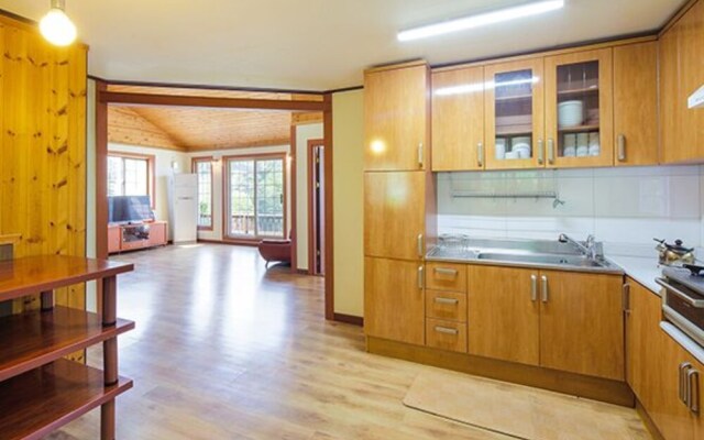 Jecheon Galipso Pension