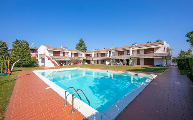 Cinzia Apartment Front Beach