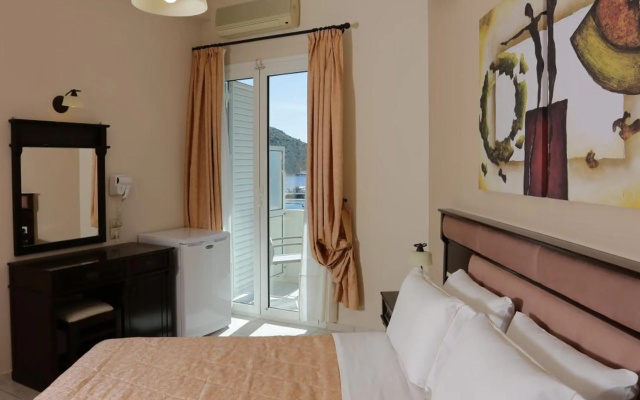 Aktaion Hotel