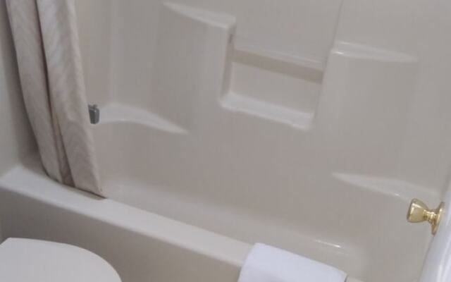 Hotel McIntyre By Oyo