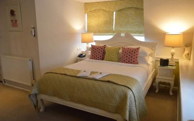 Le Bouchon Brasserie & Hotel