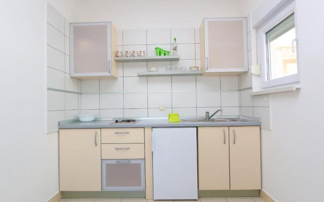 Apartments Boris - 150m from beach