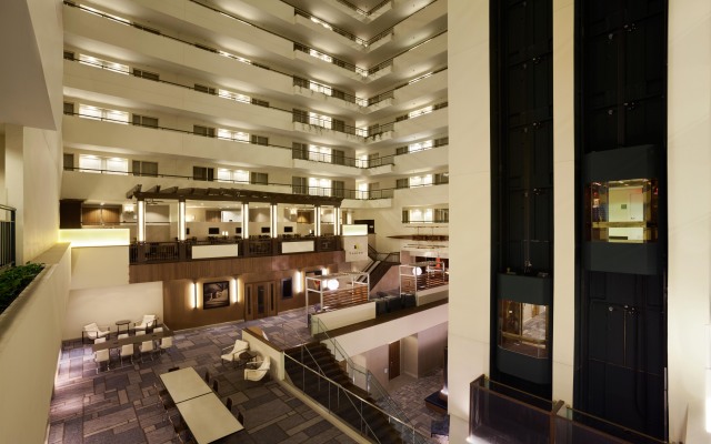 DoubleTree Suites by Hilton Hotel Boston - Cambridge