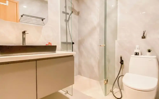 Best Choice 1Br With Extra Room Apartment Thamrin Residence