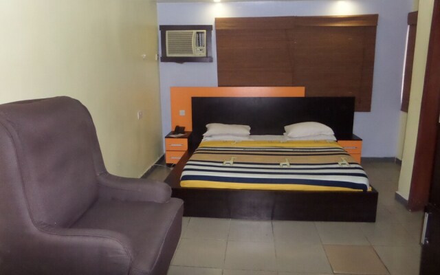 Alluring View Hotel
