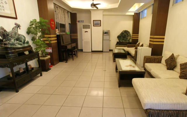 Spring Autumn Hotel