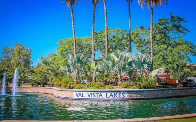 Val Vista Paradise in Gilbert