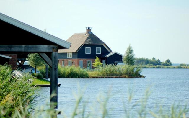 Waterresort Bodelaeke Giethoorn