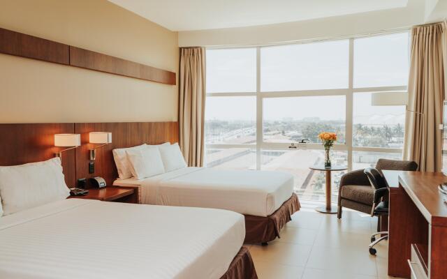Holiday Inn Guayaquil Airport by IHG