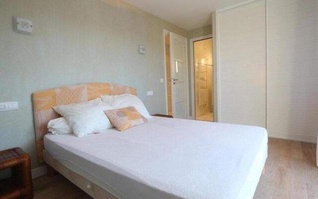 Appartement avec vue mer à 50m de la plage proche thalasso casino et restaurants FR 1 481 157