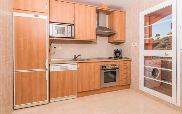 2208-Superb Apt with Amazing Seaview