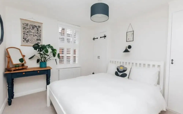 The Poppies - From 150 Per Night