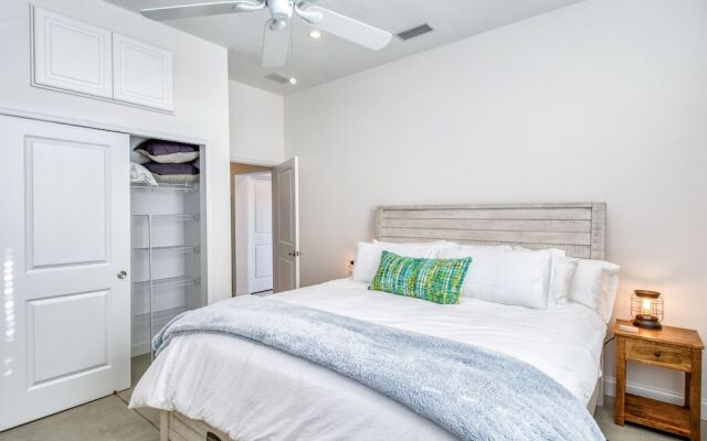 Johnson Beach Way - 4 Br Home