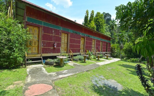 Oyo 90630 Mat Leon Village