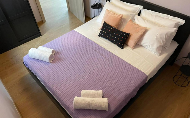 Athens Historical Centre 2 Bedroom Apt.