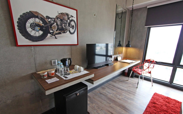 B Hotel Quezon City