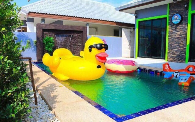 Full House Pool Vila Cha-am