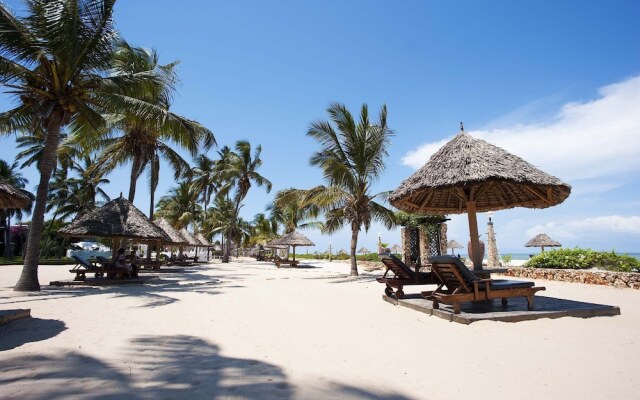 Kunduchi Beach Hotel & Resort