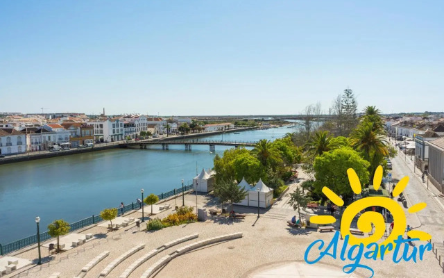 Pegada By Algartur