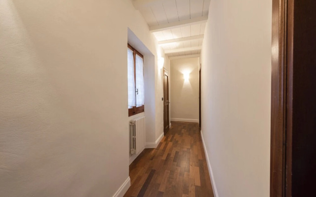 Toscanella 3 Bedrooms by Mmega