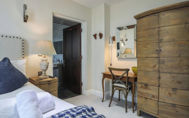 Harlech Apartments - Branwen