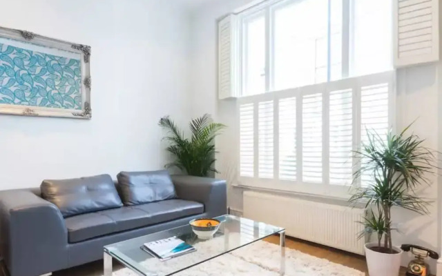 Modern Notting Hill 2 Bedroom Flat