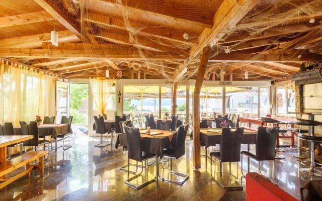 Apartments Smilje & Maslina