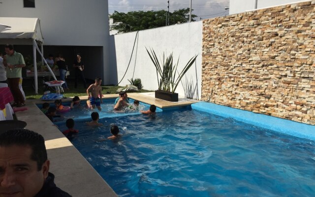 Residence 10 rooms with Garden and Pool