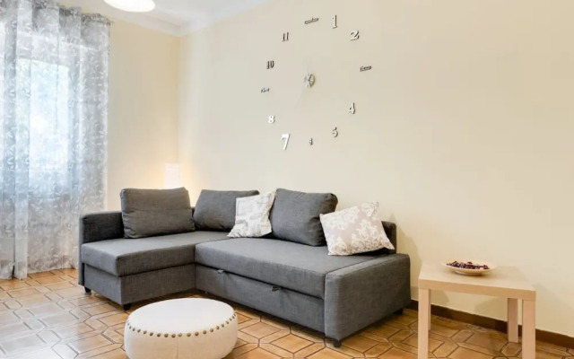 Splendido Appartamento con giardino e 3 posti auto