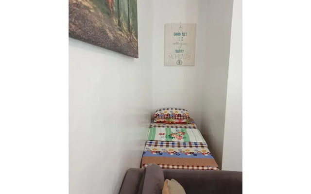 GardenPod Hostel + Café