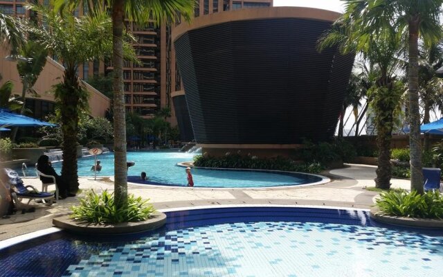 The Suites @ Times Square