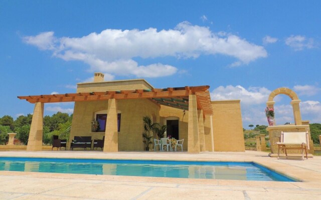 Sal011 in Salve With 2 Bedrooms and 1 Bathrooms