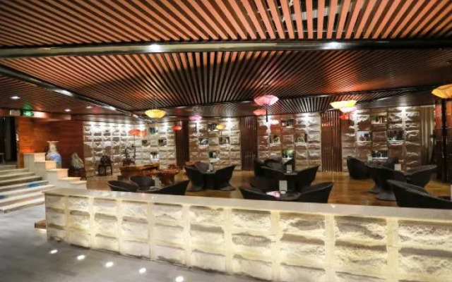 Hexiang Hotel