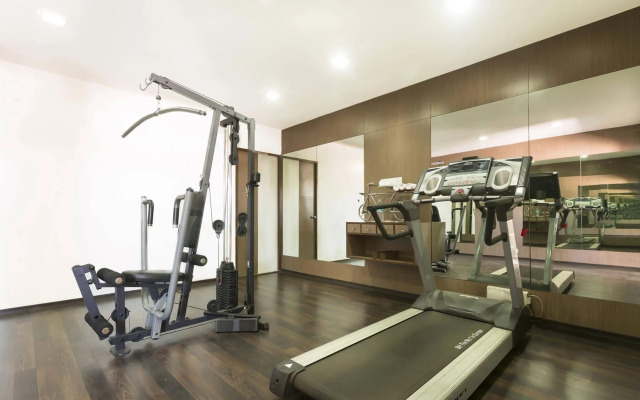 The Lotus Apartment Hotel, Venkatraman Street