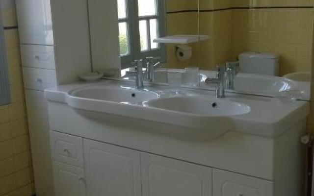 Villa à 100 m de Tarbes sud