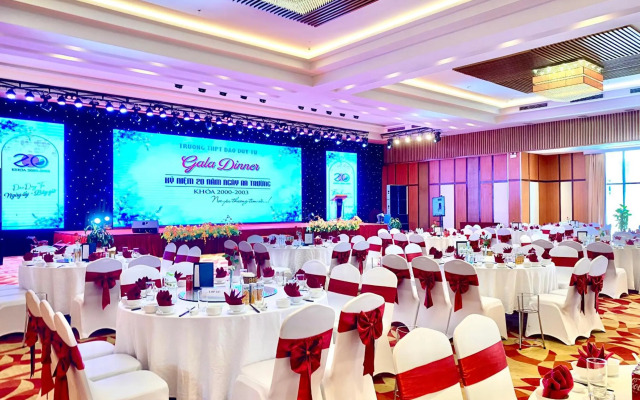 Muong Thanh Luxury Nhat Le Hotel