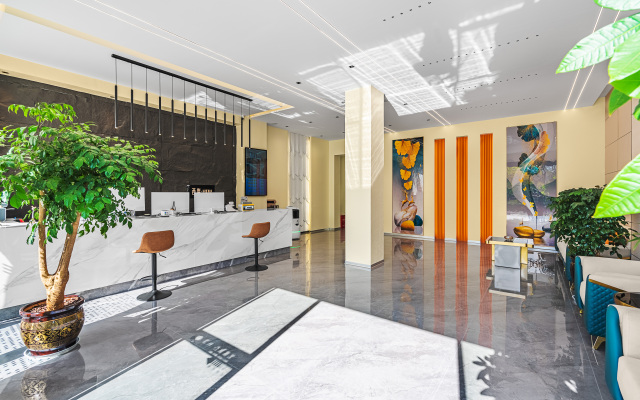 Xi'an Qingya Hotel (Qujing North Railway Station)