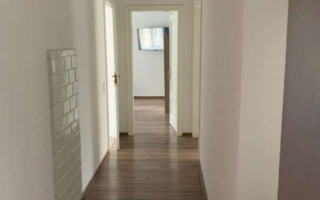 Apartament Równa 12