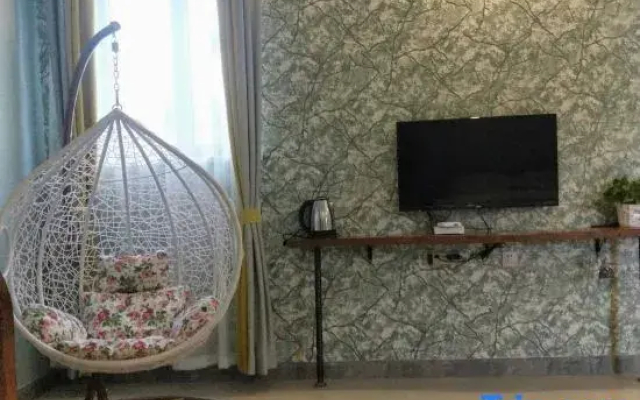 Little  time hotel