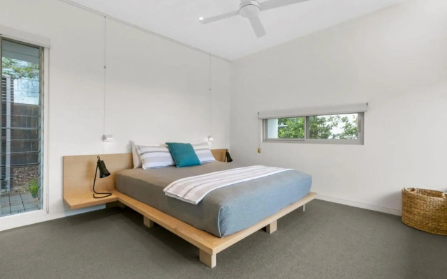 Seaview Tce Spectacular Home with Stunning Ocean and Headland Views