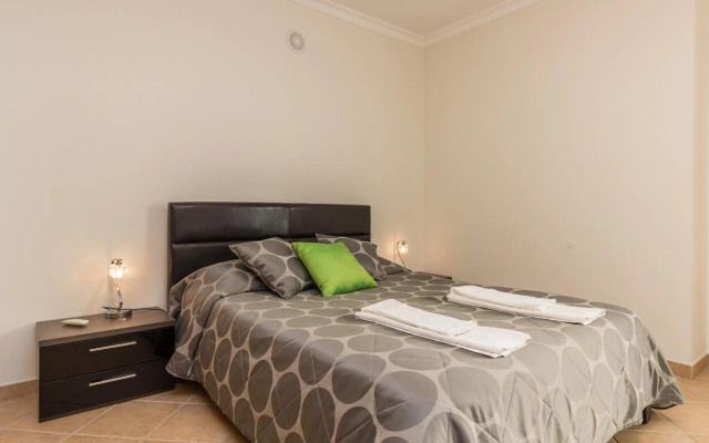 Mira Praia Villa by ALGARVEMANTA