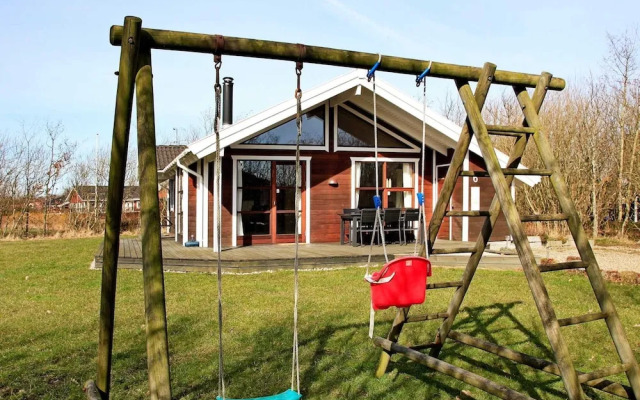 8 Person Holiday Home in Hemmet