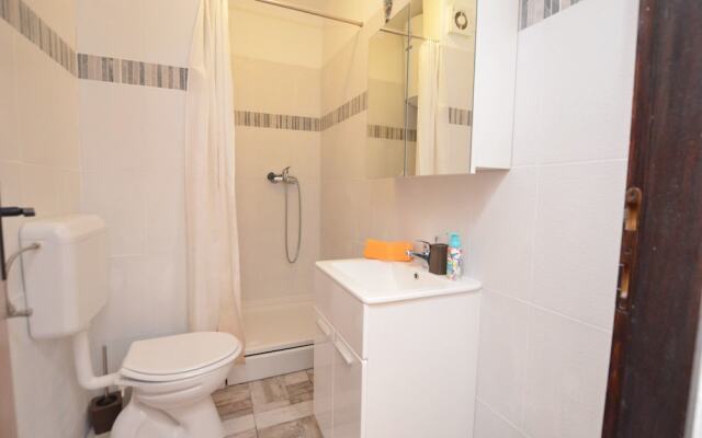 Apartments Davor