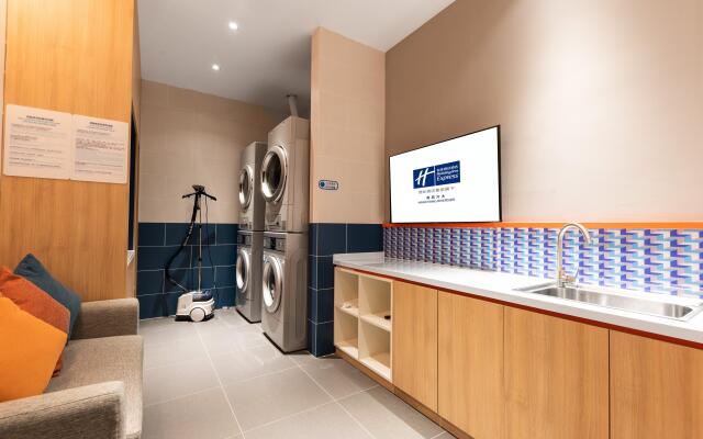 Holiday Inn Express Nanchang Riverside