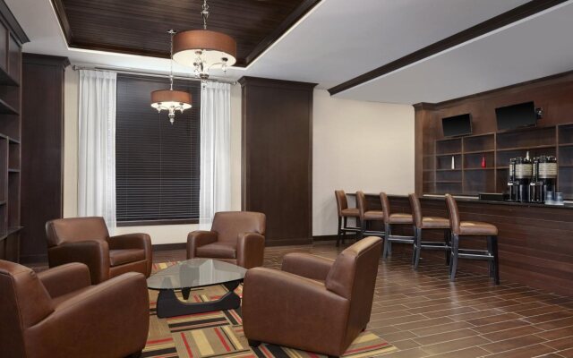 Four Points by Sheraton Edmonton International Airport