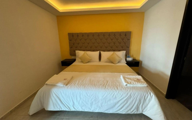 OYO Hotel Familiar Tollan